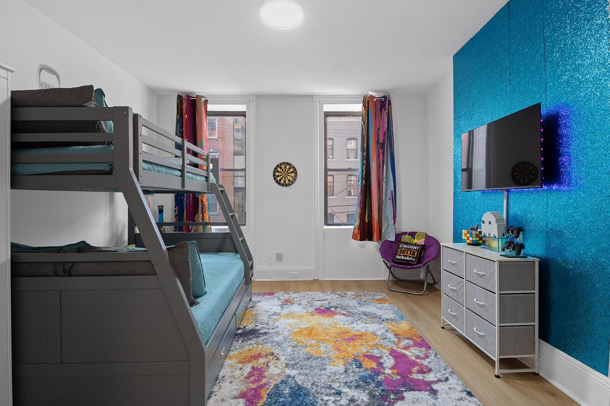 Appartamento Funky & Colorful Urban Getaway, 20 Minutes To Nyc Hoboken Esterno foto